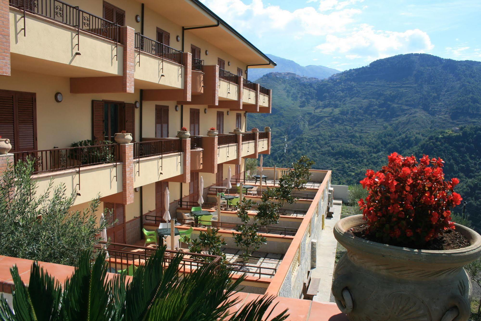 Hotel La Loggia Tortora Exterior foto